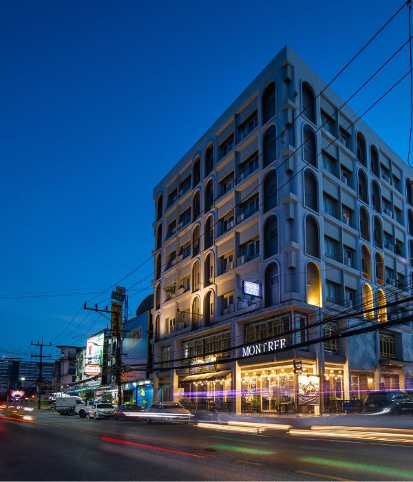 montree hotel facade